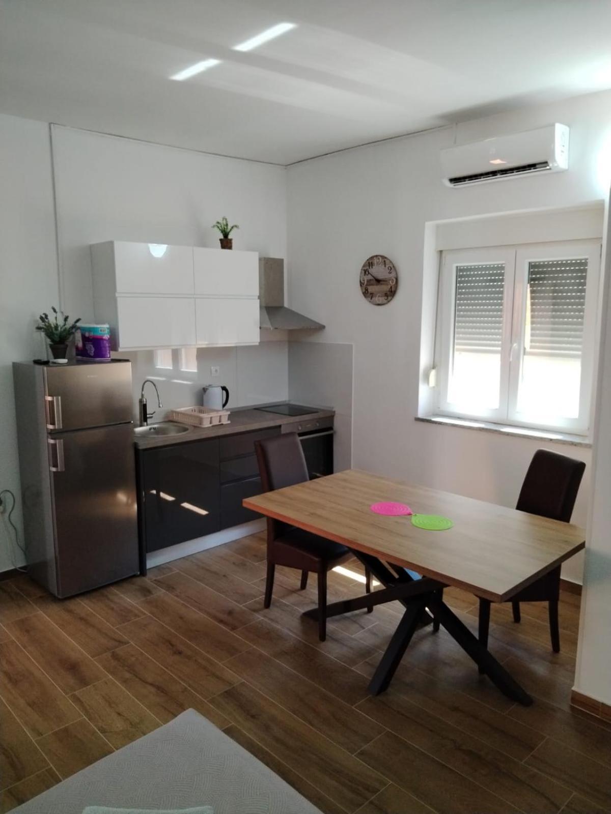 Apartment Maja ザダル エクステリア 写真